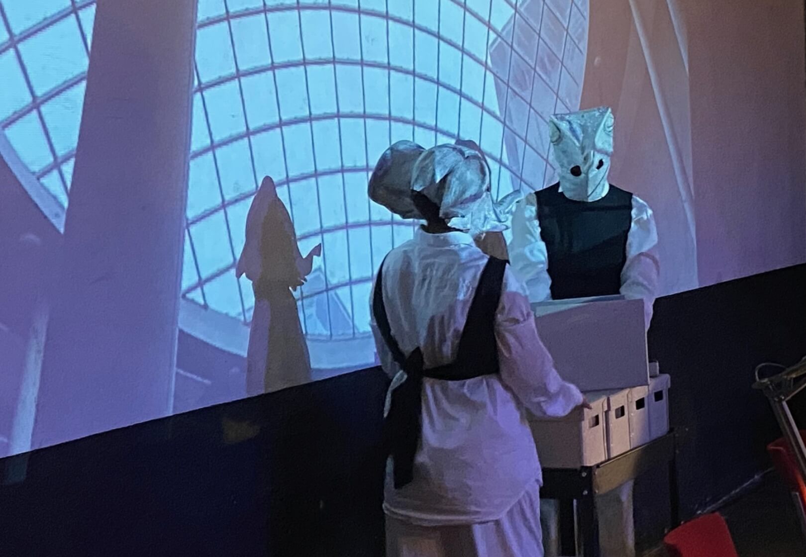 Theaterstück Landungsbrücken – Ein Fisch, der auf dem Trockenen schwimmt